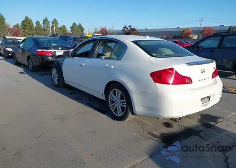 2015 Infiniti Q40 from USA, damaged, VIN JN1CV6AP5FM502312